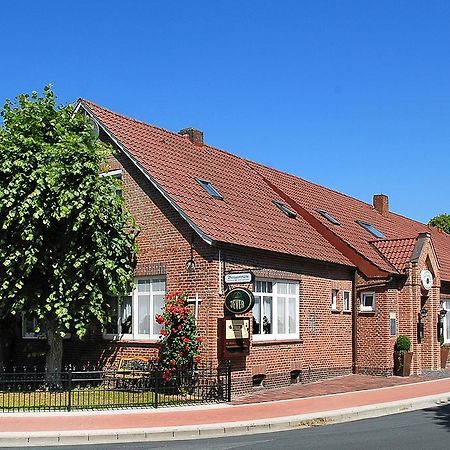 Pension Burggaststaette Heyken Hotel Neuharlingersiel Exterior photo